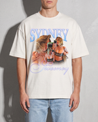 Sydney Sweeney playera blanca con modelo - Nostalgia Lab