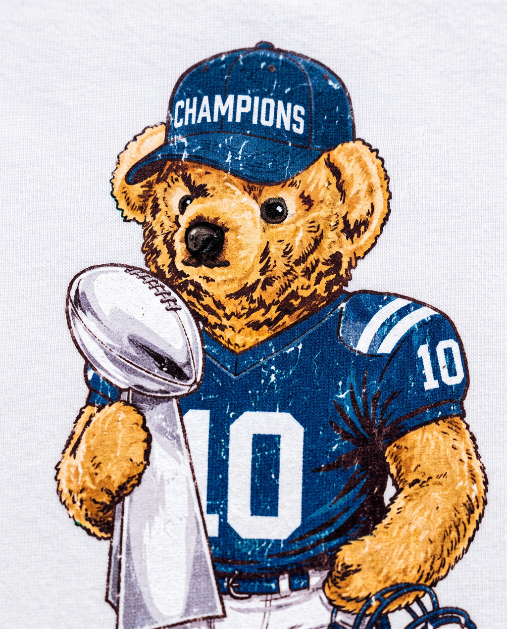 Indianapolis Bear detalle del estampado DTG en algodón - Nostalgia Lab