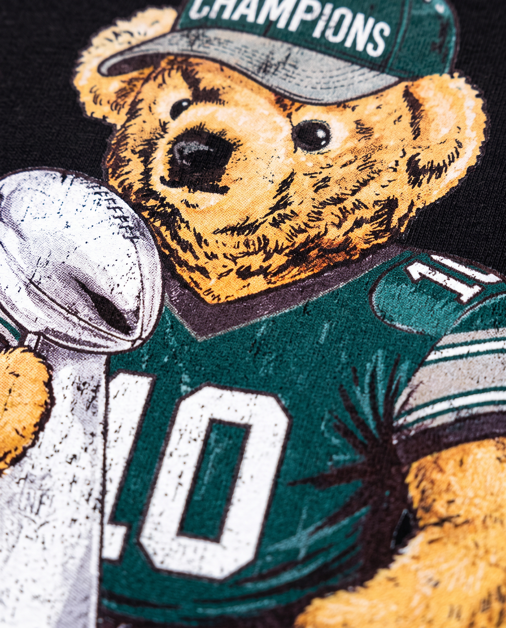 Philadelphia Bear detalle del estampado DTG en algodón - Nostalgia Lab