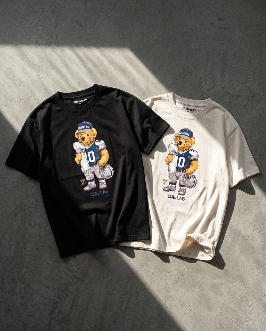 Big D Bear playeras negra y blanca flat lay - Nostalgia Lab
